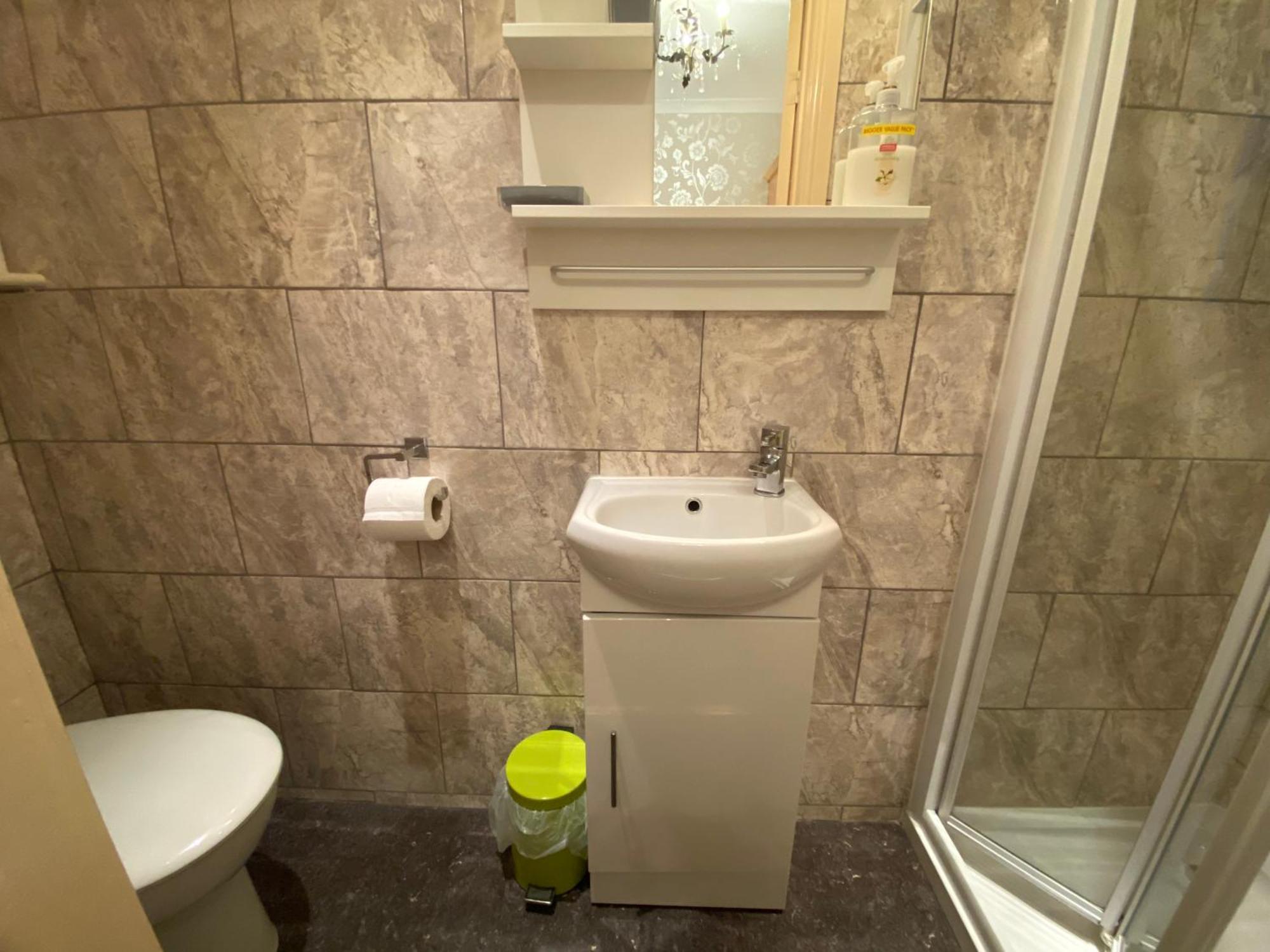 The Libra - Adults Only With Carpark Guest house