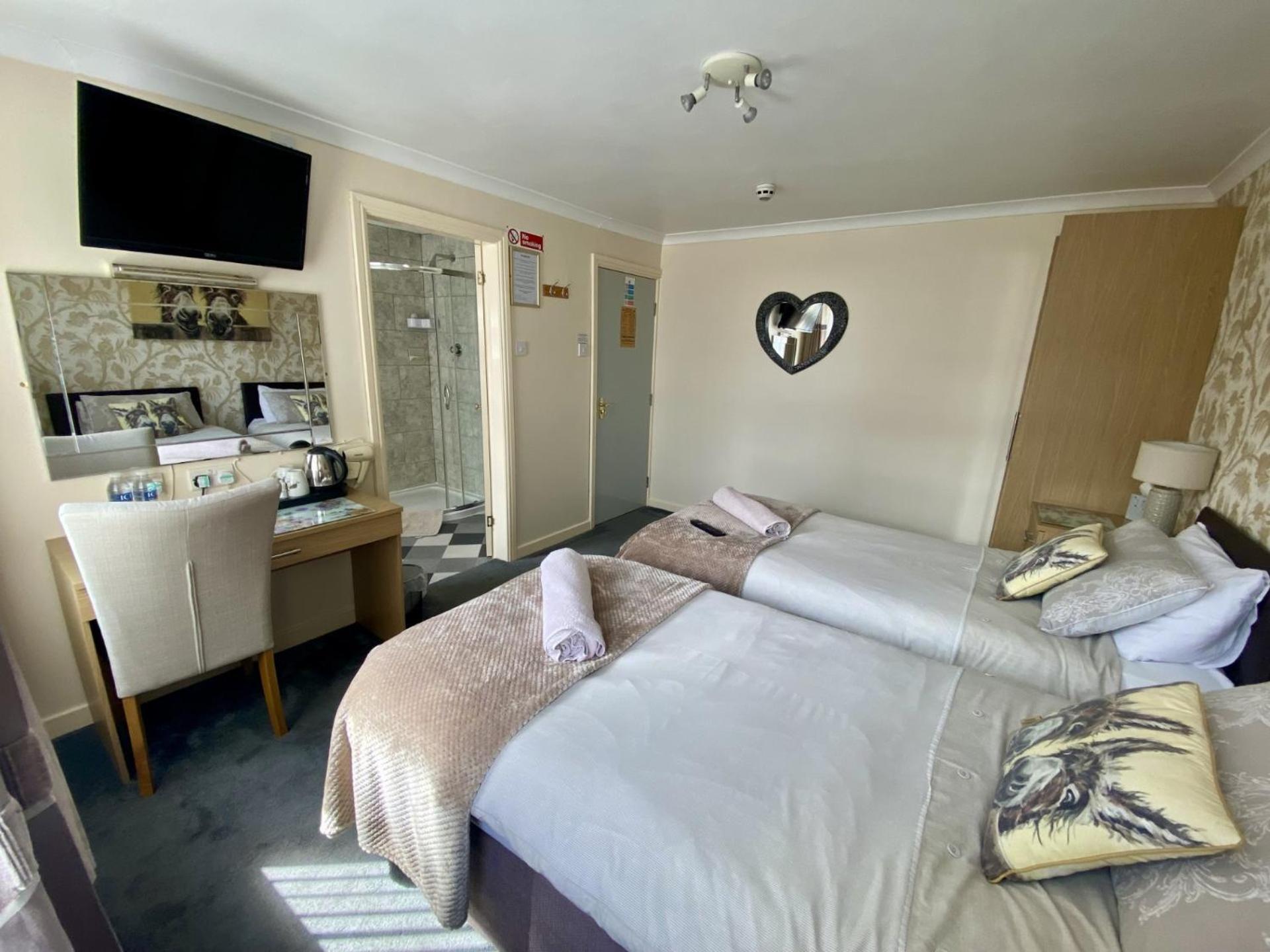Guest house The Libra - Adults Only With Carpark 3*