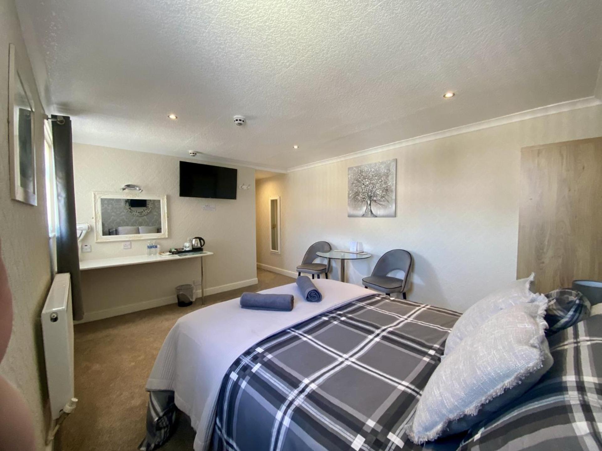 The Libra - Adults Only With Carpark Guest house
