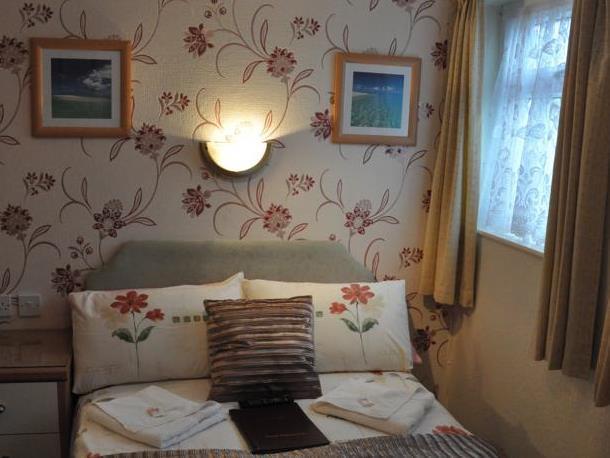 The Libra - Adults Only With Carpark 3*